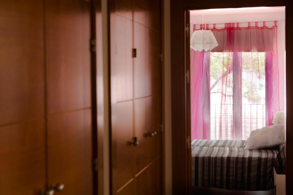 Real De Cartuja Apartments & Suites — Photos 2